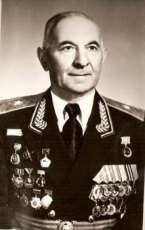 Арутюнов Михаил Николаевич.png