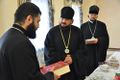 Епископ Роман встретился с армянской общиной Якутска (2015) 4.jpg