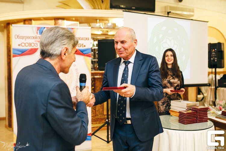 Файл:Региональное отделение «Союза армян России» в Астраханской области 01.05.2020.jpg