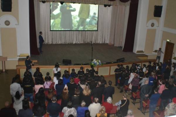 Файл:Центр популяризации и сохранения армянской культуры «Урарту» (09.12.2017) 4.jpg