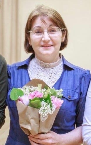 Файл:Мхитарян Нуне преподаватель истории.jpg