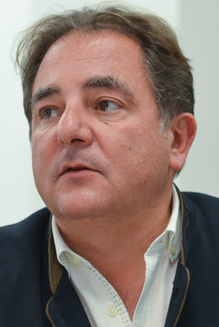 Файл:Robert Maklowicz 3.jpg