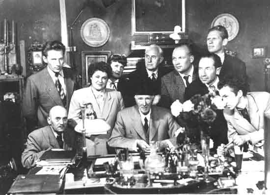 Файл:Архитекторы П. Скокан, Васильева, Корш, Н. Розанов, В. Воскресенский, Б. Лазарев, Г. Лебедев, Сукоян..jpg