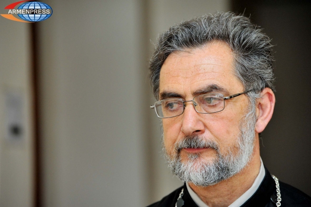 Файл:Андреасян Ваган Грантович (на презентации книги) 1.jpg