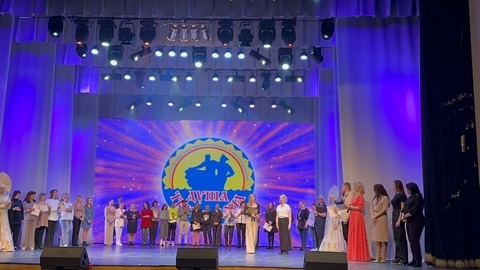 Файл:Хореографический ансамбль «Сиони» (Красный Крым) 06.04.2023 2.jpg