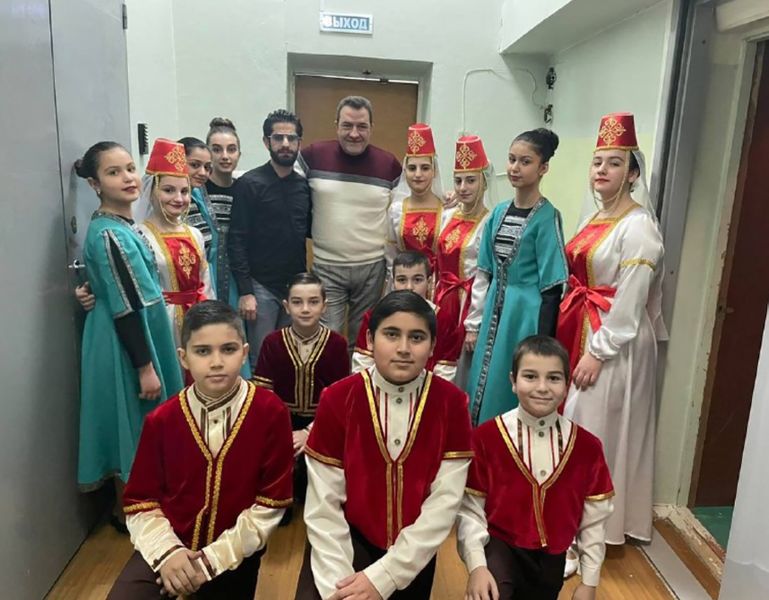 Файл:Танцевальный ансамбль «Аракс» (Обнинск) 14.02.2022-2.jpg