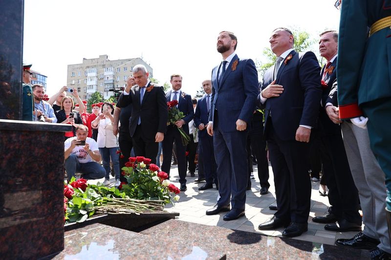 Файл:Фоторепортаж об открытии памятника 5.jpeg