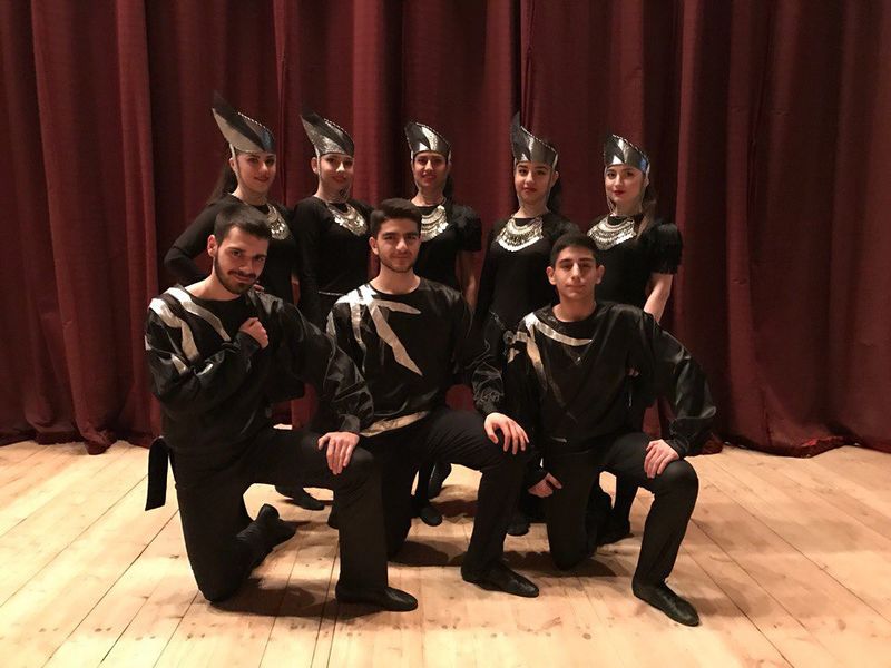 Файл:Ансамбль армянского танца «Ноян» (Санкт-Петербург) 22.03.2018.jpg