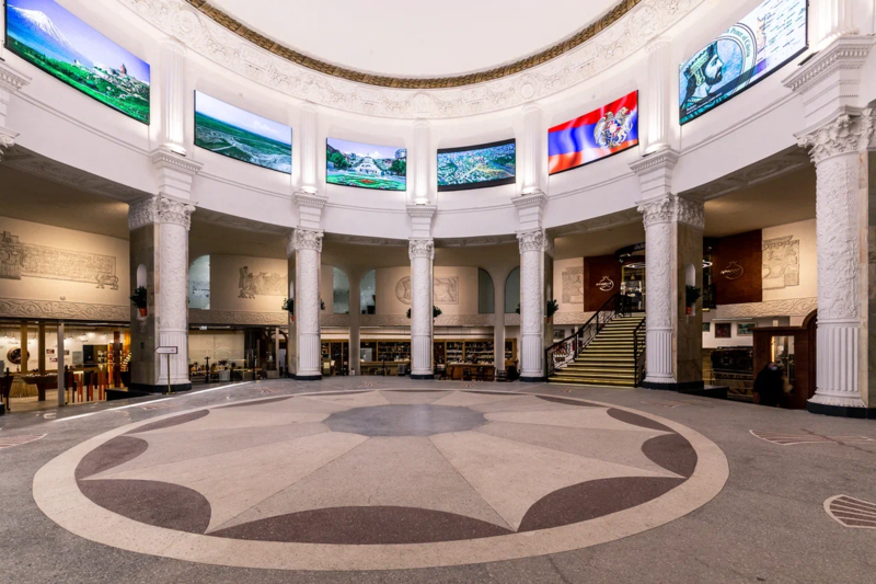 Файл:Музей «Арарат» в павильоне ВДНХ.png