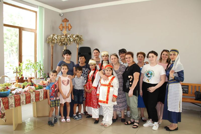 Файл:Церковь Сурб Саркис (Шахты)-4.jpg