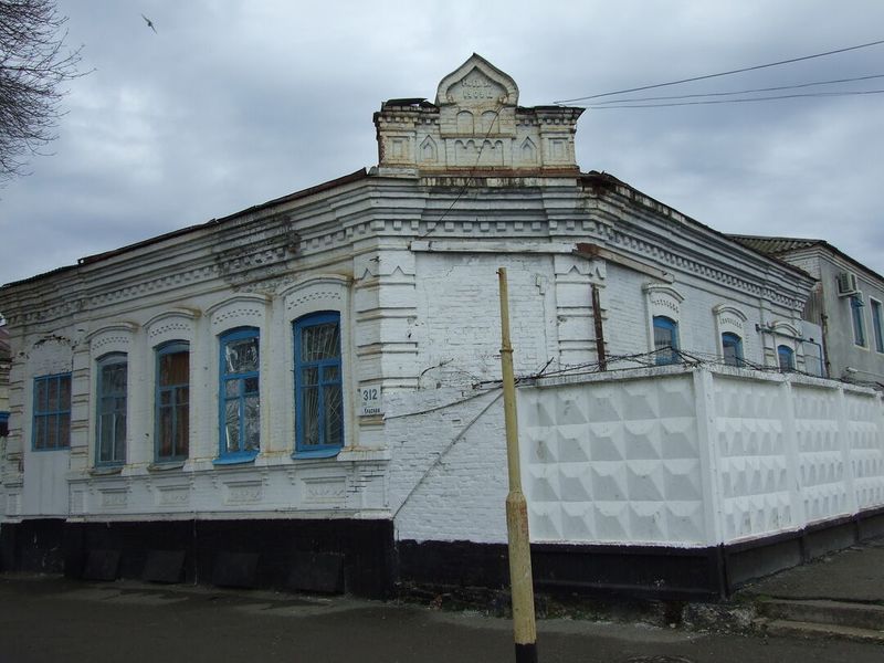 Файл:Усадьба помещика Берберова (Гиагинская).jpg