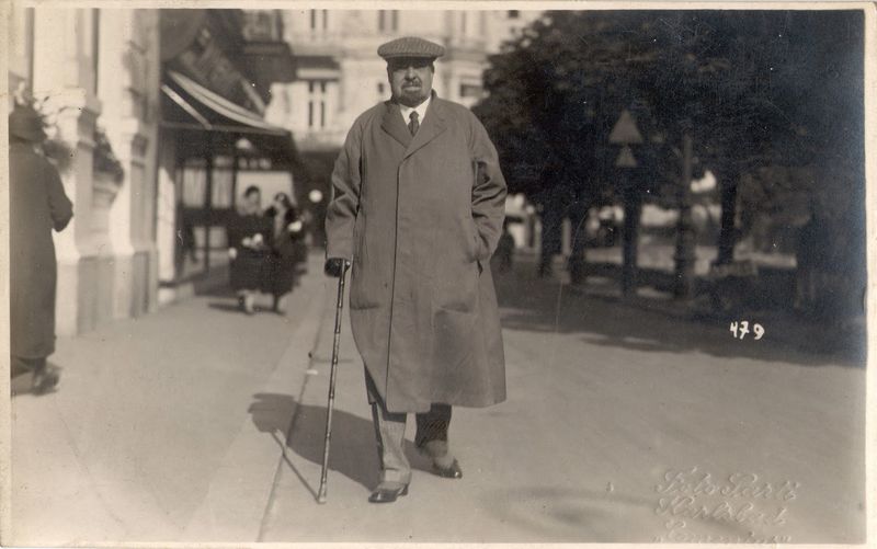 Файл:Йенё Карацони5.jpg