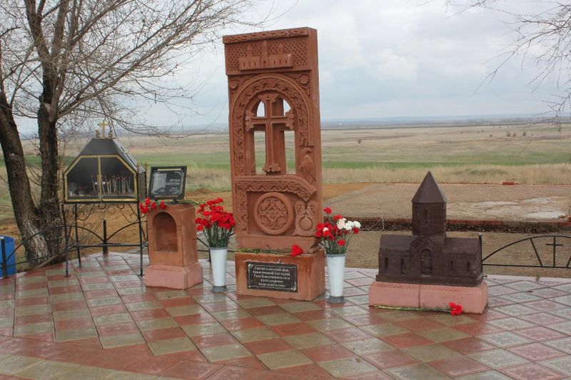 Файл:Курманаевский Хачкар 2021 -1.jpg