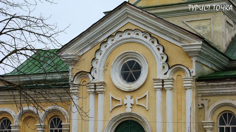 Файл:Церковь Сурб Аменапркич 7.jpeg