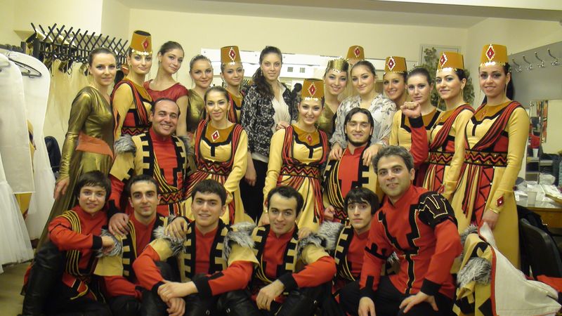 Файл:Хореографический ансамбль «Айаса» (31.03.2012).jpg