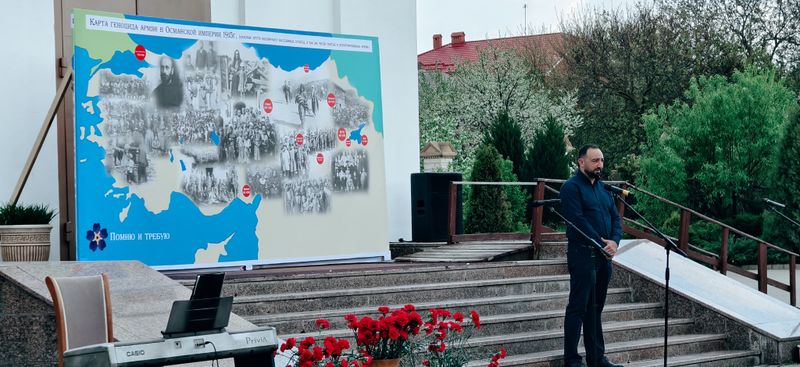 Файл:Местная армянская национальная-культурная автономия «Ани» (Чалтырь) субботник (24.04.2025) 6.jpg