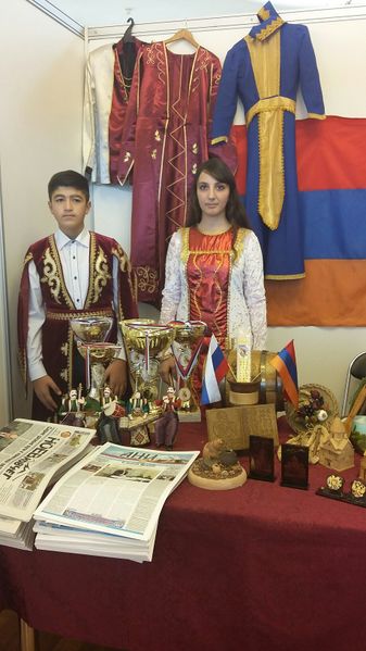 Файл:Армянская диаспора Воронежа (06.11.2015) 2.jpg