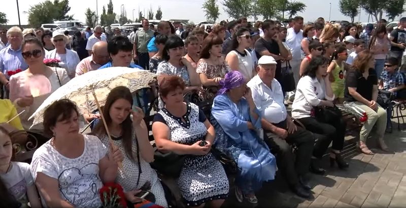 Файл:Белокалитвенская армянская община «Наири» 26.07.2016-7.jpg