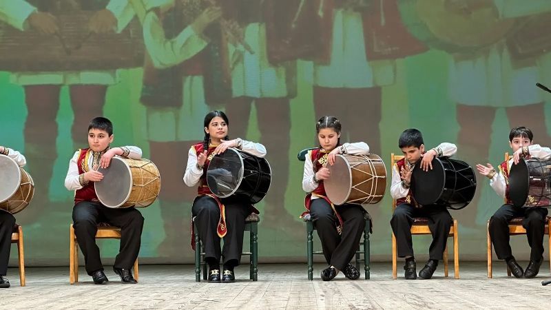 Файл:Ансамбль барабанщиков «Ванадзор» 2.jpg