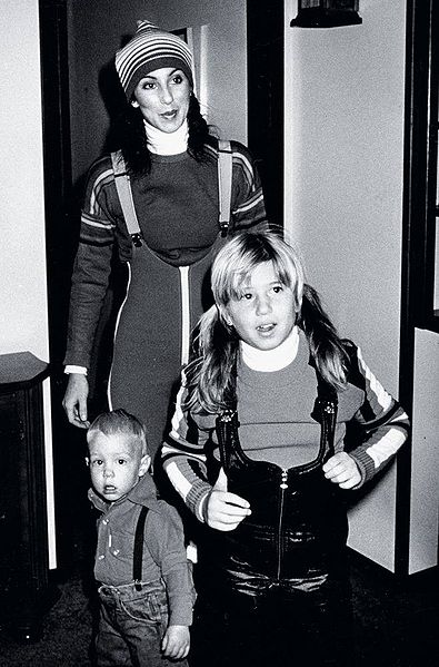 Файл:Шер 1семейн.jpg