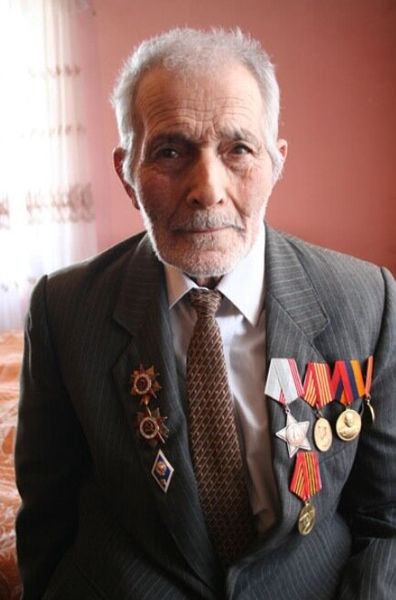 Файл:Василян Беглар Матевосович1.jpg