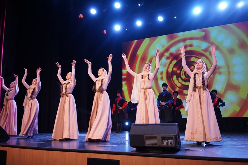 Файл:Армянский коллектив украсил премию «Иностранный студент года — 2022» Татарстан (23.01.2023) 2.jpg