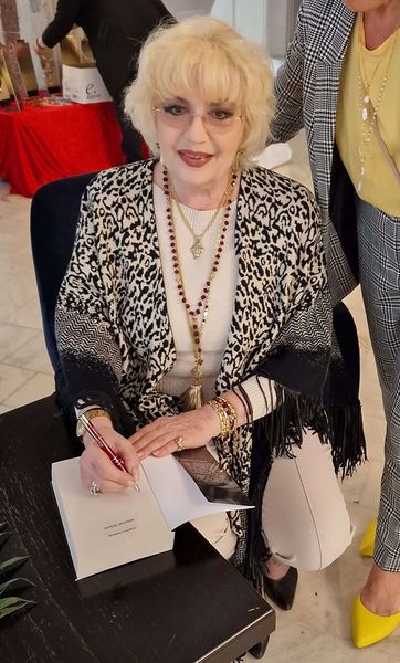 Файл:Corina Chiriac1.jpg