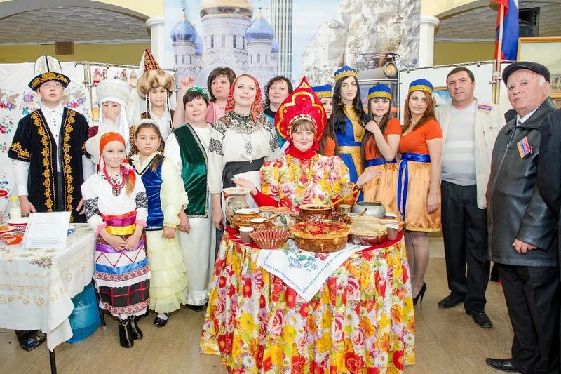 Файл:Армянская диаспора г. Лиски 12.109.2014-3.jpg