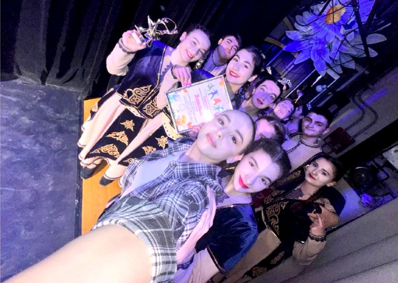 Файл:Танцевальный ансамбль «Аракс» (Обнинск) 01.jpg