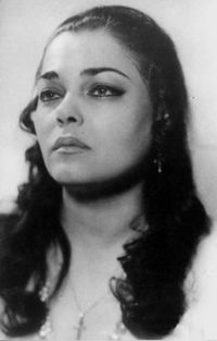 Лусинэ Закарян.jpg