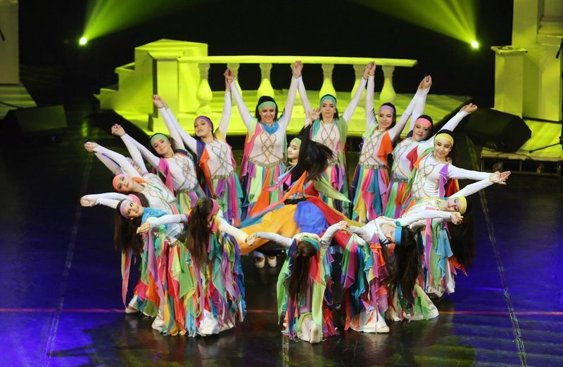 Файл:Ансамбль армянского танца «Ноян» (Санкт-Петербург) 30.04.2015 - 1.jpg