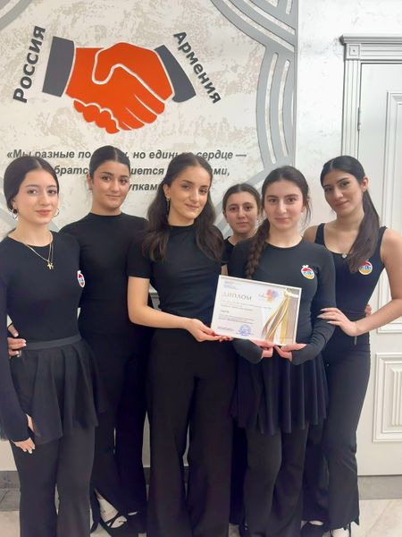 Файл:Духовно-просветительский центр «Нур» (Киров) 01.02.2026.jpg