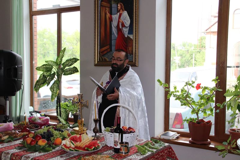 Файл:Церковь Сурб Саркис (Шахты)-3а.jpg