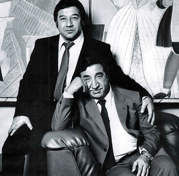 Файл:Фрунзик c братом Альбертом.jpg