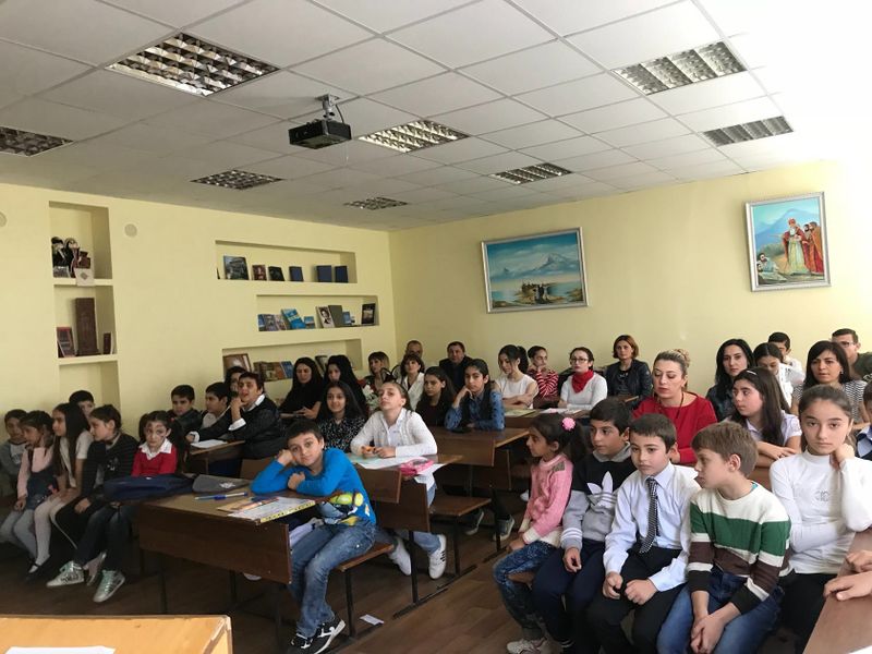 Файл:Армянская воскресная школа (Волжский) 31.10.2017-5.jpg