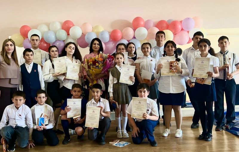 Файл:Армянская воскресная школа (Кинель) 10.06.2022.jpg