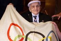 Прист Хол Хэйг.jpg